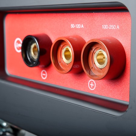 Сварочный бензиновый генератор FUBAG WCE 250 DC ES Сварочный бензиновый генератор FUBAG WCE 250 DC ES в Владивостоке фото